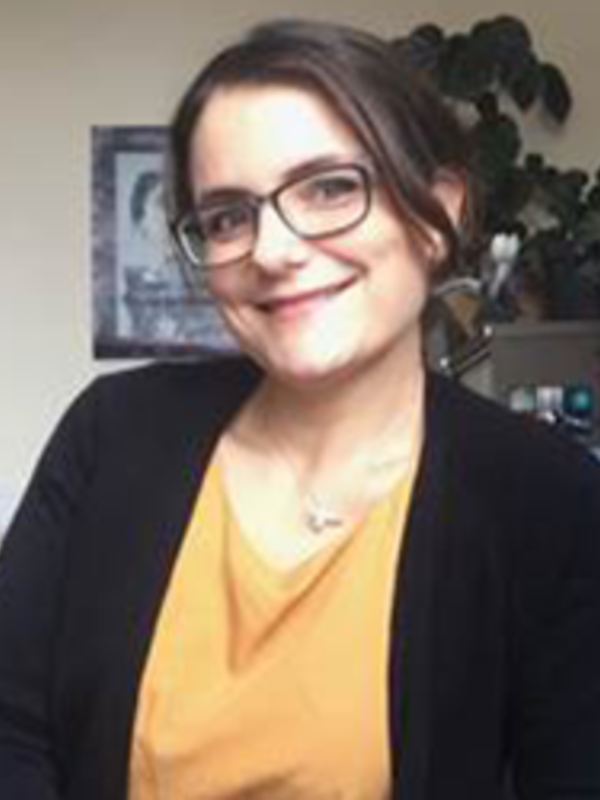 Dr Andrea Salter